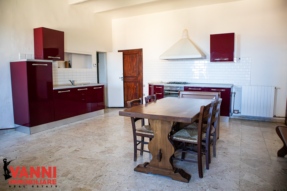 IMMOBILE STORICO CON VISTA MARE